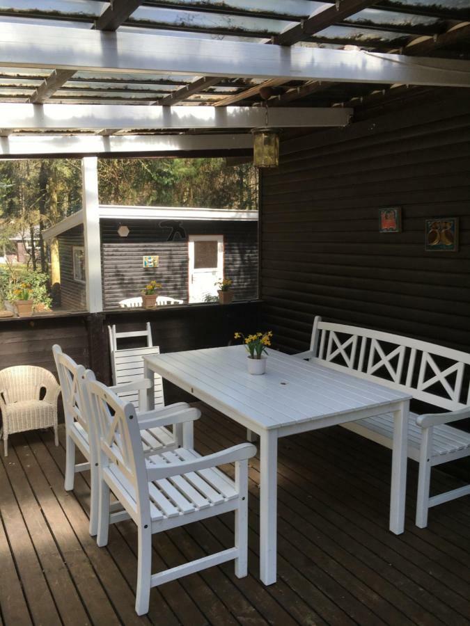 Midtvejshuset Villa Rønne Eksteriør billede